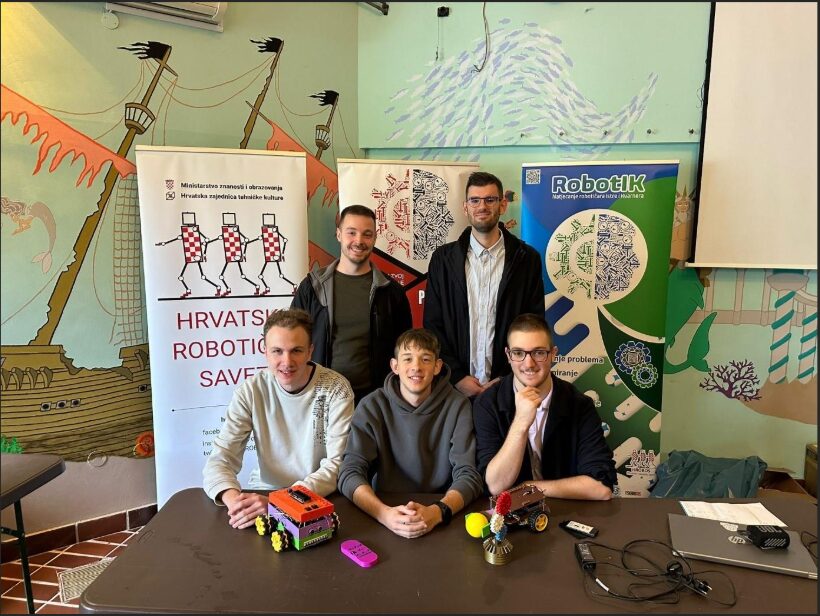 Natjecanje iz robotike RobotIK